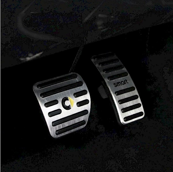 Smart Fortwo Forfour Aluminium Alloy Accelerator and Brake Pedal Cover Set - Fortwo Forfour 2015 on