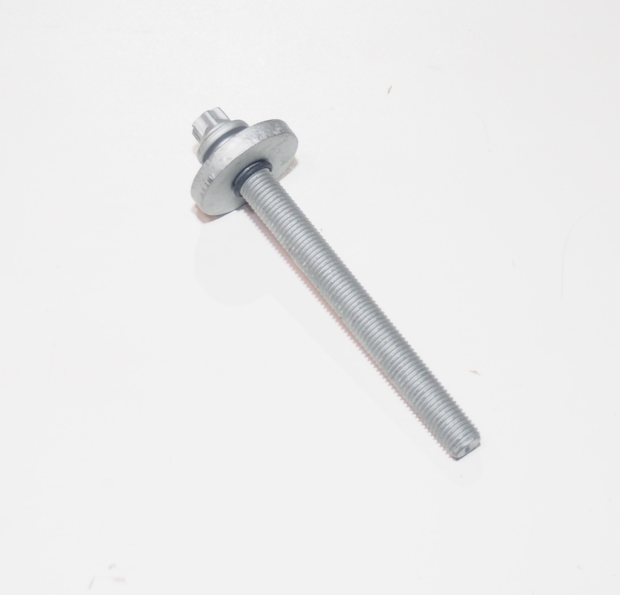 Smart Car Hub Stretch Bolt Front - Fortwo Up To 07