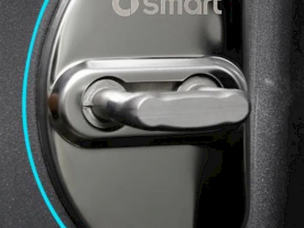 Smart Fortwo Stainless Steel Chrome Effect Red or Black Door Latch Cover - Fortwo 2015 on