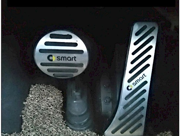 Smart Fortwo Aluminium Accelerator and Brake Pedal Cover Set - Fortwo 07-2014